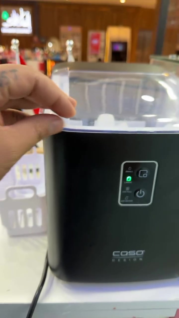 مكينه صانعه ثلج
مكاني الكاظميه 
سعرها 125
نظافه 95‎%‎
***********
