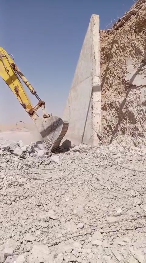 سلام عليكم يوجد نقار تفليش بيوت الي محتاج تفليش تنضيف هذا شغل كدام عينك ومن الله التوفيق للاستفسار الاتصال رقم الهاتف ***********
