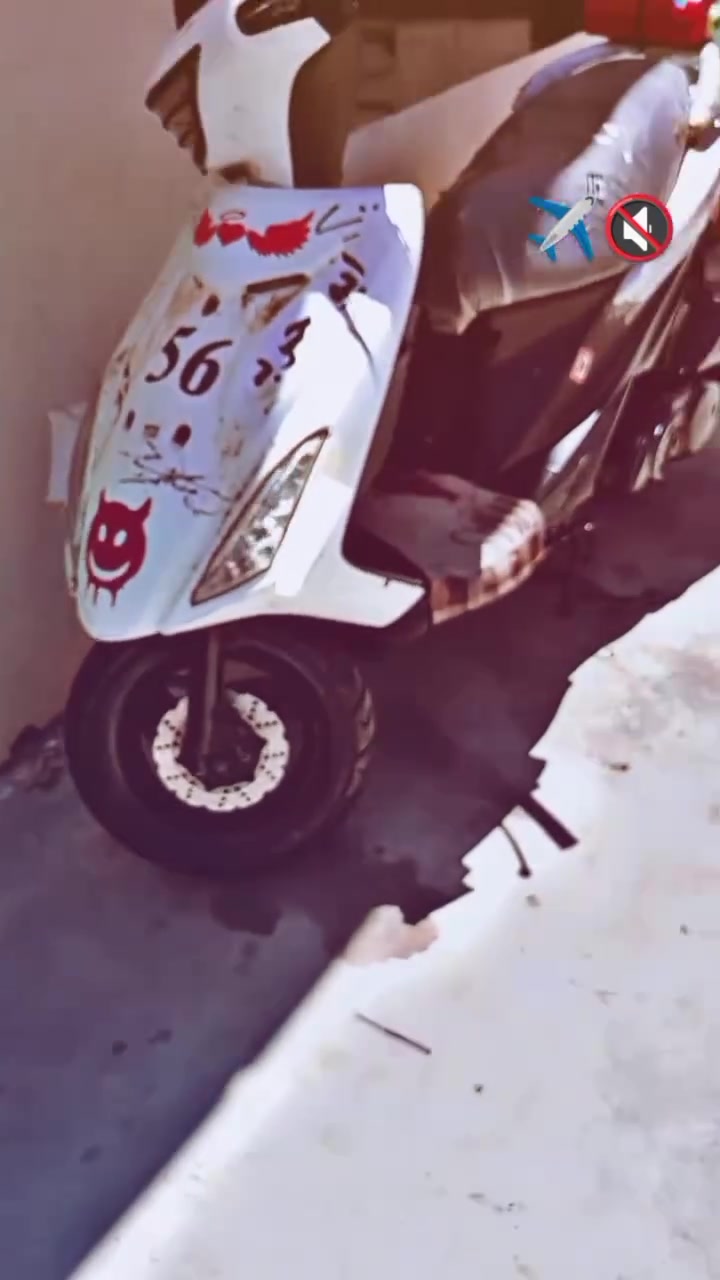 رها حجي كوم حديد دراجه نضيفه كلش والله العظيم موديل 2018ما عرف عطلها مكاني واسط الحفريه سعر 100قفل هاذ رقم صاحبها مكلف بنشر ***********
