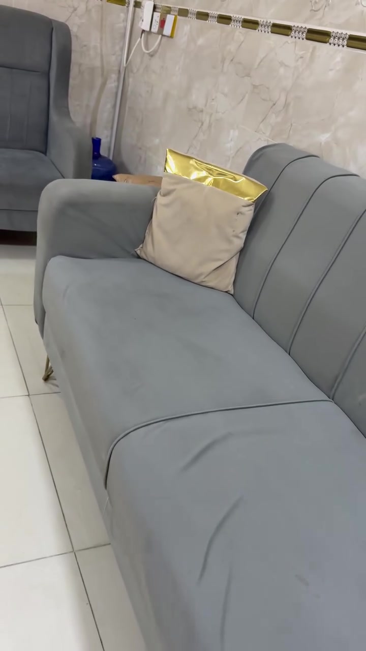 السلام عليكم تخم قنفات للبيع 
الي يريده يتصل ع رقم 
***********
