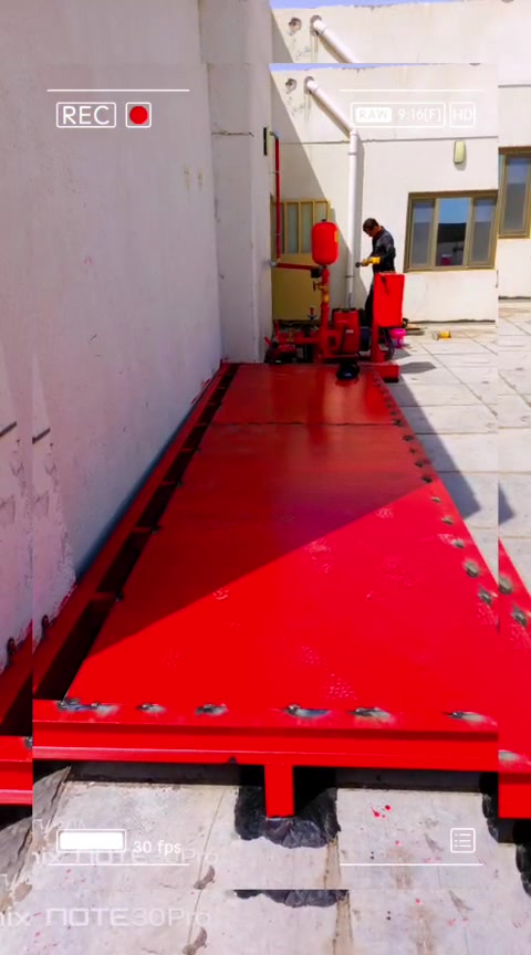 حداده ابو حسن عمل قاعده تانكي بجميع الاشكال حسب طلب الزبون نشتغل جميع انواع الاحداده بأادراه ابو حسن للاستفسارعلئ ***********7708199933