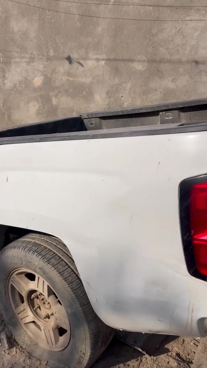 للبيع بدي سلفرادو ٢٠١٧ قصير
ع ناصرية سوق الشيوخ 
هـ ***********
