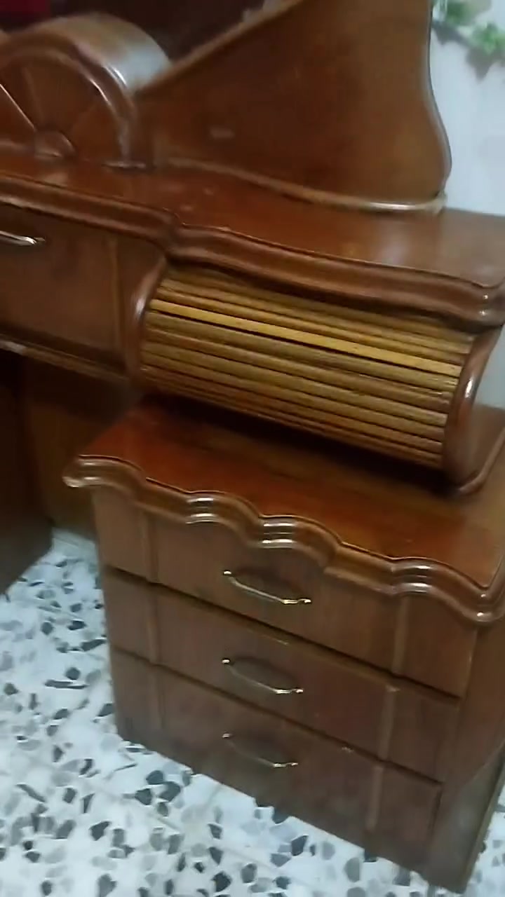 السعر  خمسه وستين الف فقط وبيها مجال العنوان الموصل ***********
