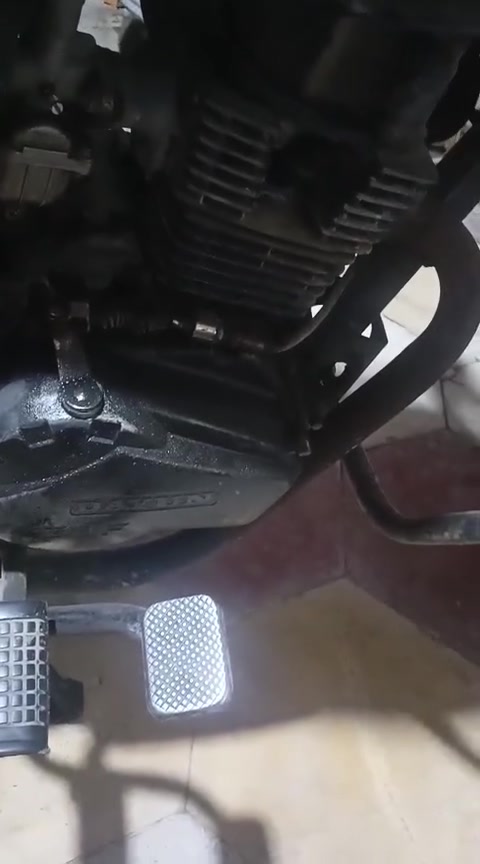مكينة ٢٠٠ • بيها صوت