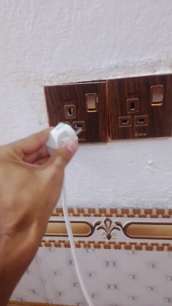 يو بي اس • للثلاجه والمجمده • جديد