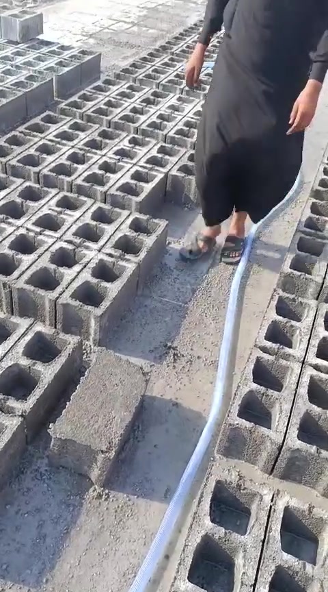 ​لكل من يبحث عن البناء المتين 🔨🧱
يعلن معمل بلوك النرجس في الناصرية عن توفر وجبات جديدة من البلوك العالي الجودة والمكپوس بأعلى معايير الدقة.

​👈 لماذا تختار معمل النرجس؟

​خلطة سمنت مركزية ممتازة.

​بلوك متماسك وما يتكسر بالتحميل والتفريغ.

​التزام تام بالمواعيد والتجهيز.

​📞 للتواصل والطلب: ***********

أهلاً وسهلاً بكم في أي وقت!

