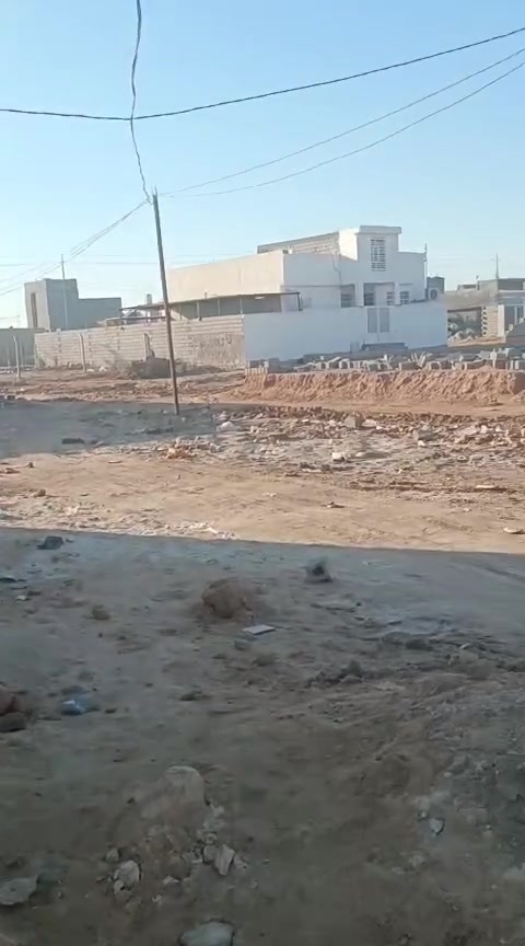 السلام عليكم عندي بيت زراعي عقد 35 بحي الرباب المساحه 100 متر مربع السعر 17 اي استفسار اتصل ***********
