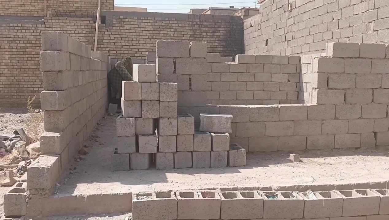 50متر طابو زراعي صرف سند 25 وكالة ام الصورة العنوان زعفرانية نهاية شارع الكهرباء دور الشرطة خلف المدرسة 
السعر 18مليون ***********
