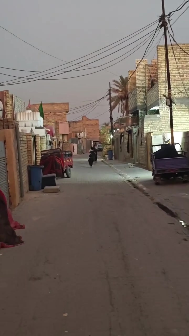 قطعة أرض للبيع ب الغرير نزلة السرايه
المساحه 90 م واقع حال 
الاتصال على الرقم ***********
