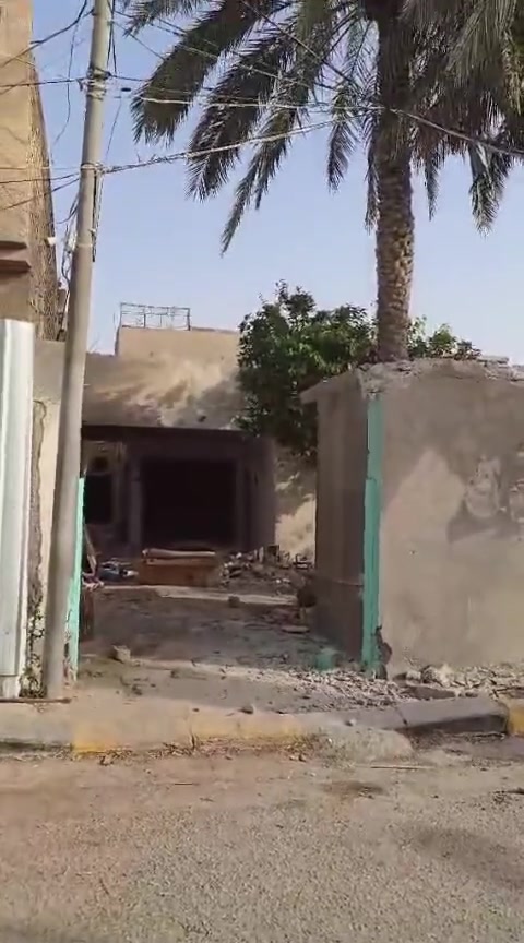 🏗️ أبو محمد الجبوري لتفليش وهدم الدور والعمارات ورفع الأنقاض 🚜
📍 داخل كربلاء المقدسة وبأعلى درجات الأمان
خدماتنا تشمل:
🔨 تفليش وهدم الدور والبيوت والمباني والعمارات بأعلى درجات الأمان.
🚛 رفع وتنظيف ونقل الأنقاض وتسليم الأرض صافية وجاهزة للبناء.
🚜 توفير أحدث الآليات والمعدات (شفلات، حفارات، قلابات) للعمل السريع والمنظم.
مميزات العمل معنا:
▪️ كادر متخصص وخبرة طويلة في المجال.
▪️ التزام تام بالمواعيد والإنجاز بوقت قياسي.
▪️ أسعار تنافسية ومناسبة للجميع.
📞 للتواصل واتساب (***********)
