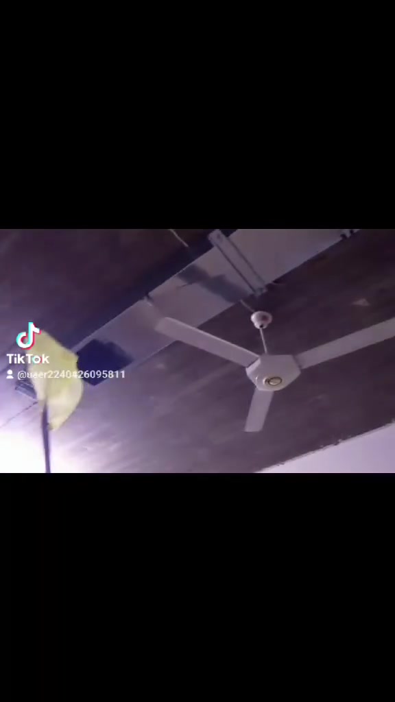 عمل دكات تكييف مركزي أسعار مناسبه نشتغل جميع أحياء الموصل الاستفسار الاتصال على رقم  ***********
