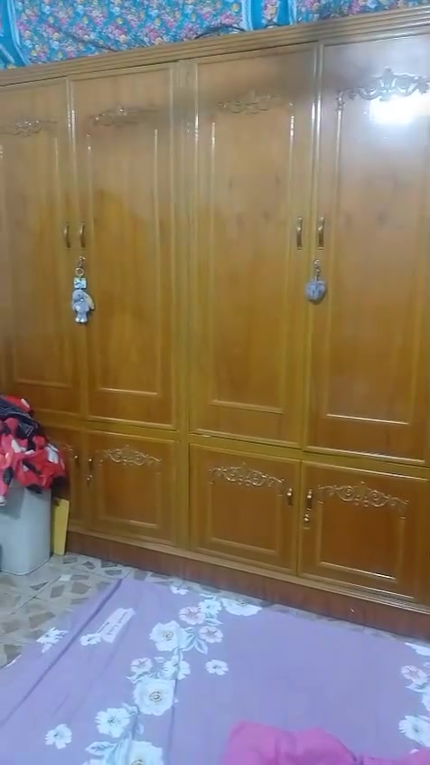 غرفه نظيفه جدا شغل تسكام مو سوكي للبيع السعر مليون وربع للاستفسار ‏‪***********‬‏
