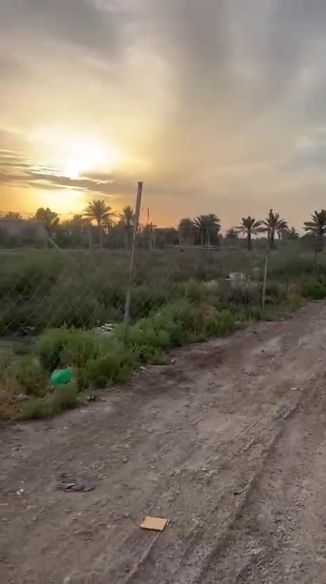 قطعه أرض للبيع مساحه 600 متر في منطقة الرضوانية سند 25 متوفر بيها ماء وكهرباء للاستفسار الاتصال على  صاحب القطعه الرقم ***********
