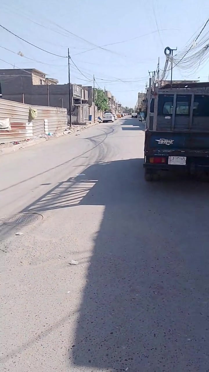 سلام عليكم قطعه طابو زراعي سند 25 المساحه صافي 170 لان ماخذين من كل قطعه 15 متر للفرع يعني ال100 متر صافي مالهة 85 واجهة صير 6 نزال 14 و20سم السعر اول تعليق
