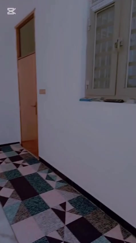 السلام عليكم
دار للبيع مساحة ١٠٠ متر الواجهه ٥ والنزال ٢٠
طابو صرف بآسمي عليه قرض اسكان تقريبا ٦٠ مليون
 في منطقة الأساتذة الأكادميين قرب بيوت مجلس المحافظة بداية المنطقة رابع بيت عن الشارع ٣٠ مقابل الأساتذة الثانيه  البناء جديد ٢٠٢٦ درجه اولى ثلاث طوابق
طابق الأول استقبال ومطبخ مفتوح عالصاله
الأرضية كله مرمر تركي والددرج مرمر تركي صحيات سراميك إسباني  ومنور مطبق سراميك يعتبر حار وأصله غاز وكهرباء تأسيس كامل 
طابق الثاني ثلاث غرف وصحيات عدد ٢ 
طابق الثالث غرفة كبيرة وصاله وبيتونه وصحيات مواد تأسيس كله سمارت 
كهرباء كله ضمان ٥ سنوات السعر ٢٦٠ وبي مجال للشراي
للستفسار عالواتساب ***********
