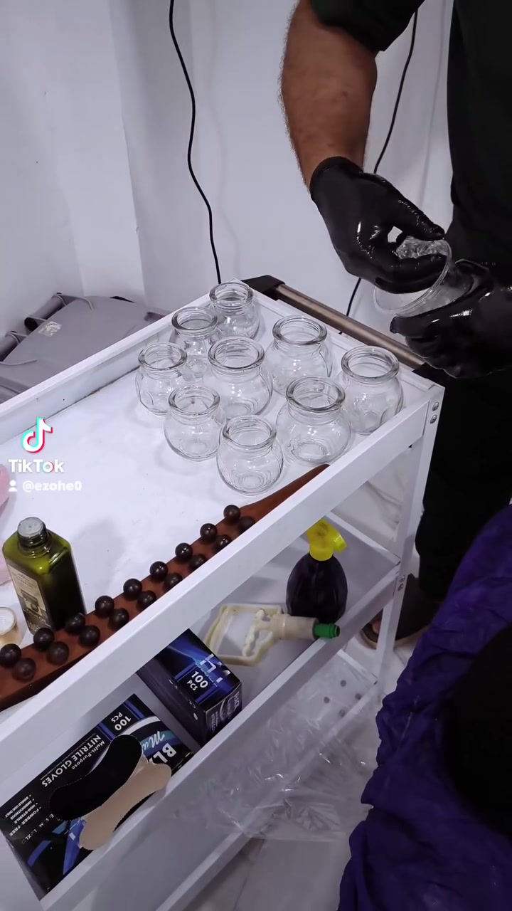 طوز خورماتو مجمع الوارث مقابل ماركت كرستال مساج طبيعي والحجامة باداره ابو مصطفى الليبي ***********
