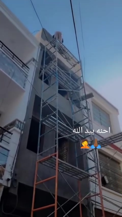 كادر البلخ مترفغين 

شغل مرتب بس انتصل وتساب 

***********
