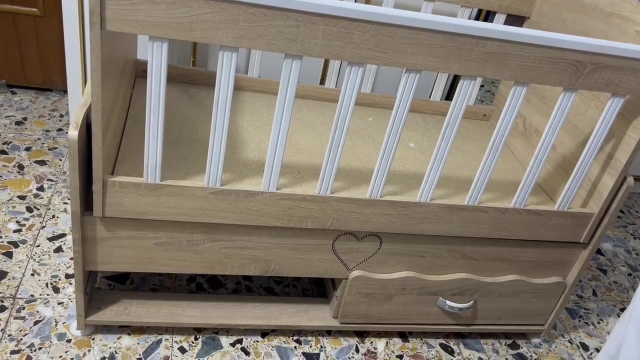 كاروك هزاز
نقص جراره
السعر مناسب
40 ألف 
مكاني بغداد الدورة 
***********
