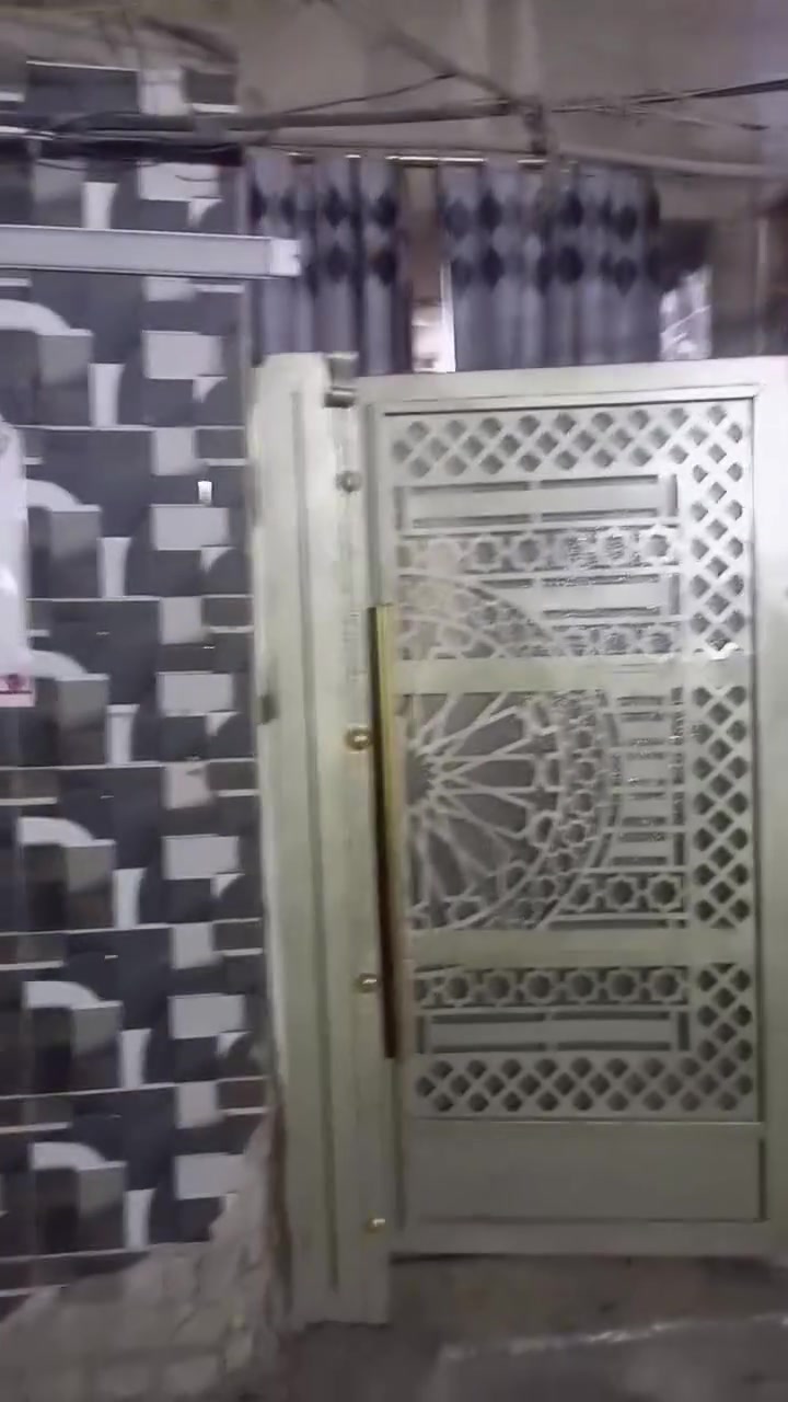 سلام عليكم نصف قطعه طابقين مسلح قطاع 3 للاستفسار ***********
