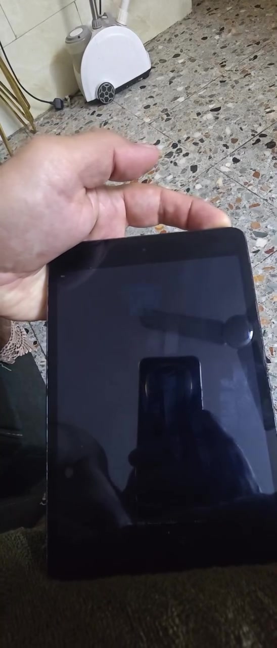 ايباد ميني ٥ • ٦٤ جيجا • شاشة اصلية مبدلة