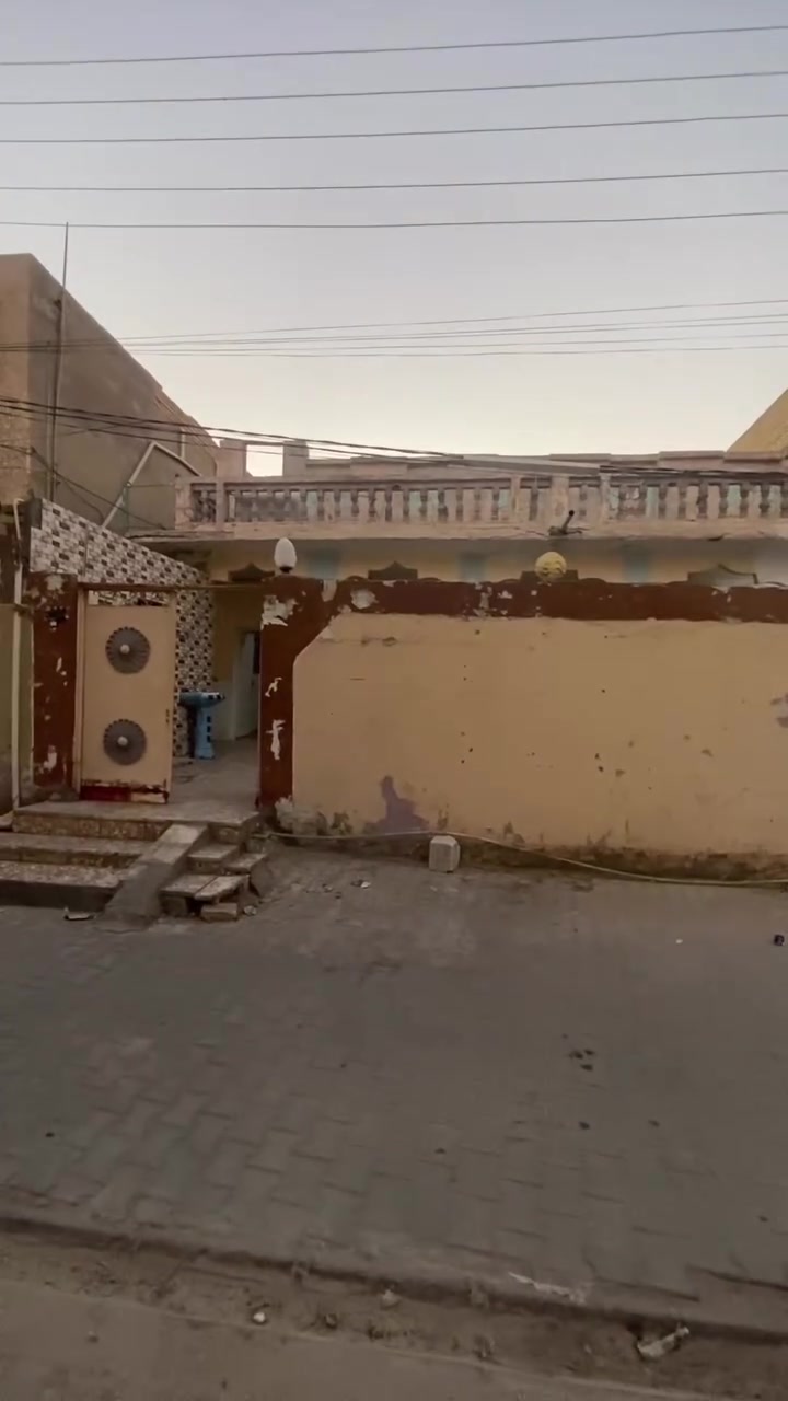 للبيع بيت بالرميثة بالقشلة مساحة 300 متر 
للاستفسار***********
