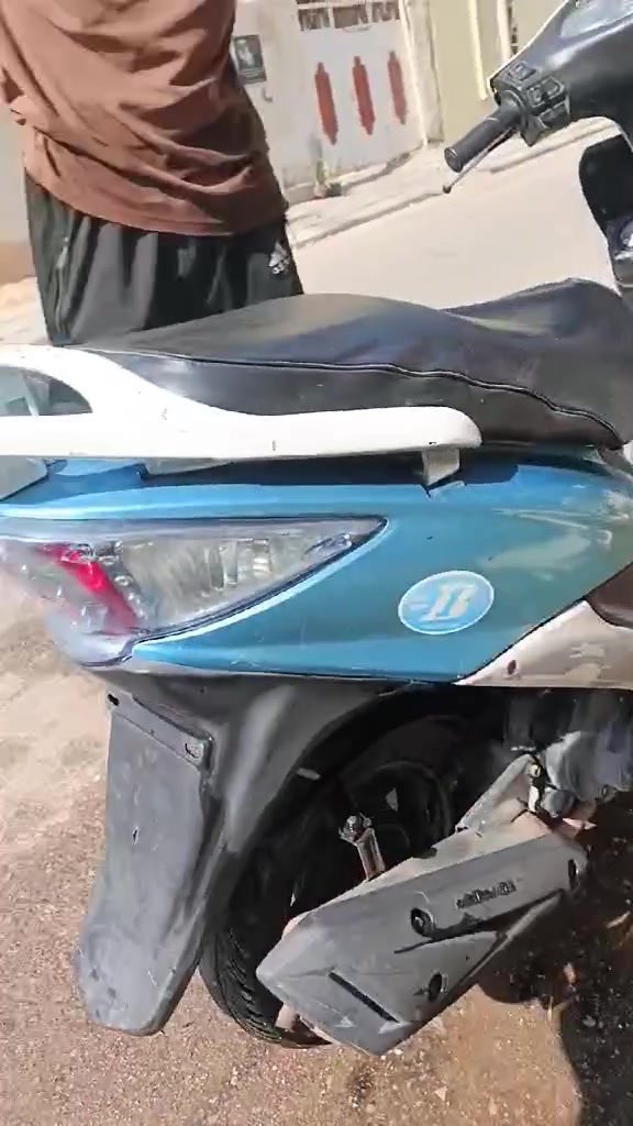 سلام عليكم دراجه كامكو نضيفه مامفتوحه نضيفه للبيع سعره 450وبيه مجال ***********
