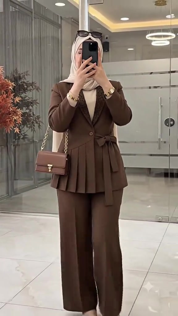 60 الف قياسات 42 44 46 48 50 52 للحجز وات ساب *********** انستقرام womens_fashioon 
