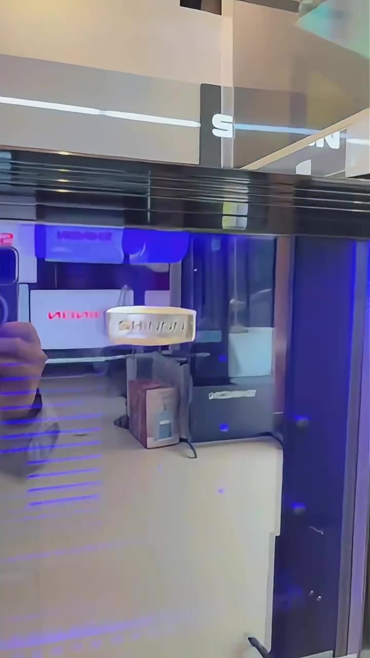 ثلاجة عرض • شينون • LED أزرق