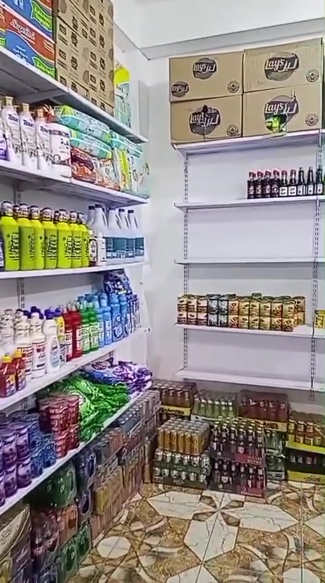 رفوف جانبيات عدد 2 كل قطعه 3امتار  للبيع قيم سعر بما يرضي الله مكاني فلوجه حي نزال رقمي ***********
