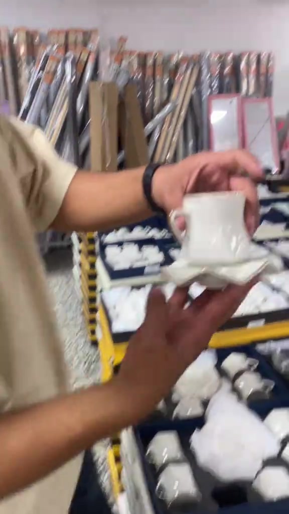 حصريًا لدى مجمع الدار! أفضل الأسعار وأقوى العروض بانتظاركم في فروعنا: 📍 الفرع الأول: بغداد، حي الجامعة، شارع الربيع، مقابل جامع حي الجامعة 📍 الفرع الثاني: بغداد، حي العدل، شارع الربيع، مقابل قطاع العدل الصحي 📍 الفرع الثالث: بغداد، العامرية، شارع العسل 🚚 خدمة التوصيل: لجميع محافظات العراق 📞 للاستفسار: فرع حي الجامعة *********** للاستفسار فرع العامرية *********** 
