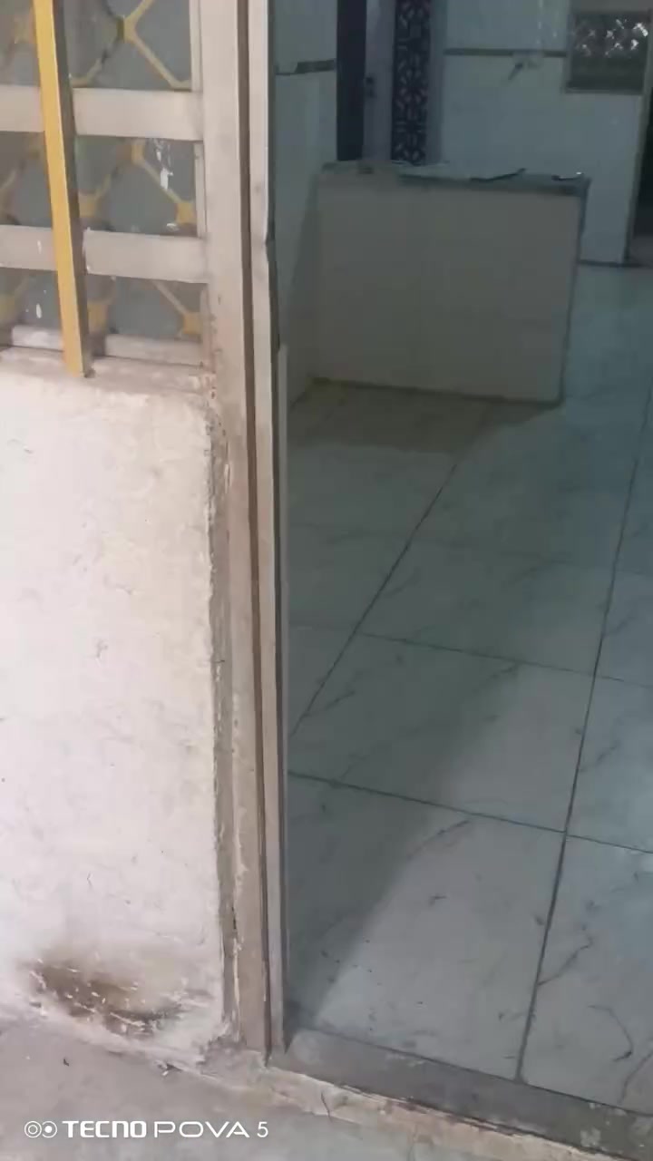 شارع أبو مهدي المهندس • ٨٠م • طابق أرضي