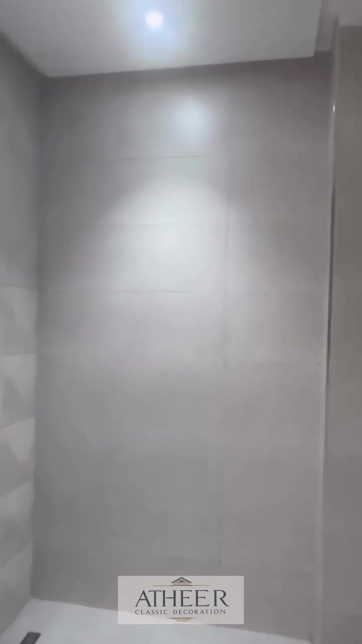 قبل: حمام تعبان وبي رطوبة وتشطيب قديم
بعد: حمام مودرن كلاسيك ينفتح النفس 👇

الشغل تضمن:
 1.   عزل 100% ضد الرطوبة
 2.   رخام اخضر طبيعي + بورسلان درجة اولى  
 3.   صحيات معلقة + اضاءة LED مخفية
 

تنفيذ شركة اثير كلاسيك للعمارة والديكور - بغداد واربيل وجميع المحافظات
للاستفسار والمعاينة: ***********

اثير_كلاسيك #فخامة #تصميم_داخلي_فاخر #ديكور_قصور #ديكور_مودرن_كلاسيك #رخام_طبيعي #لمسات_ذهبية #تصميم_معماري #ديكور_راقي #تشطيبات_سوبر_ديلوكس #هندسة_ديكور #ديكور_بغداد #ديكور_العراق #بيت_العمر #تصميم_احلام
