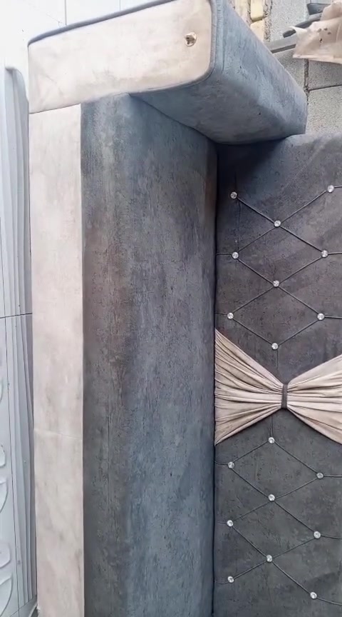تخم للبيع تفصال جديد مامستخدم هواي خشب اسود مقعد نضيف نضافه مثل صوره نضافته مثل ما واضح صوره شراي ***********وتساب لو. خاص
