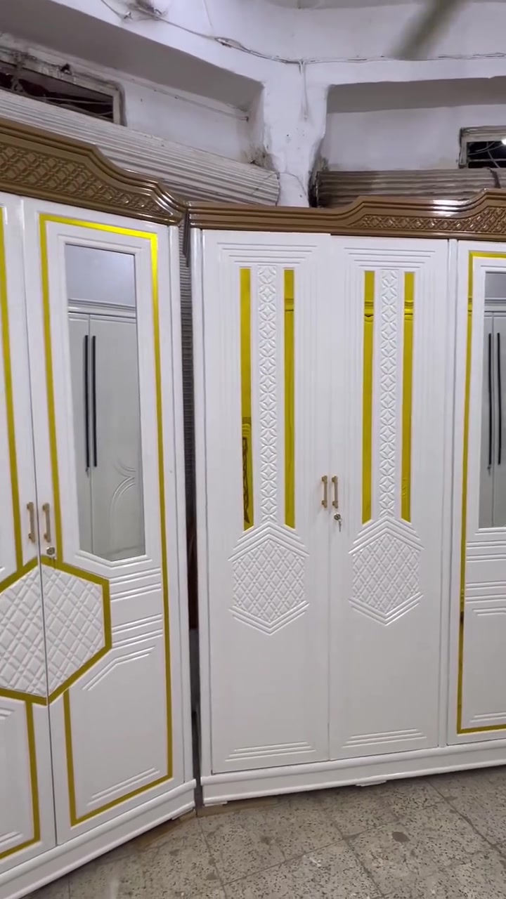 سلام عليكم غرفه نجاره صاج تصميم تركي نجاره عراقيه صبغ حراري بيض تطعيم الصاج العنوان الحله ***********
