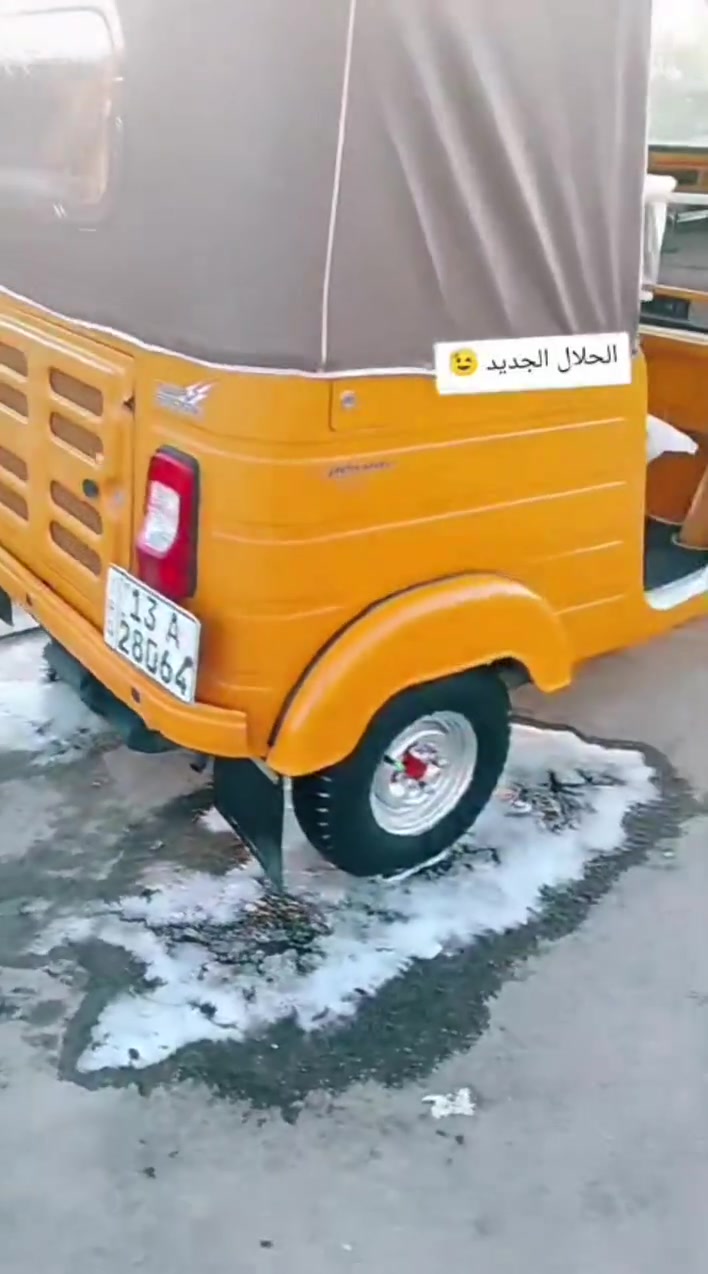 سلام عليكم شباب تكتك كفاله بدي ومحرك ما مفتوح رقم عماره راعيه يمي يريد تحول قفل 7ونص مكاني حيانيه دور شرطه رقمي ‏‪***********‬‏

