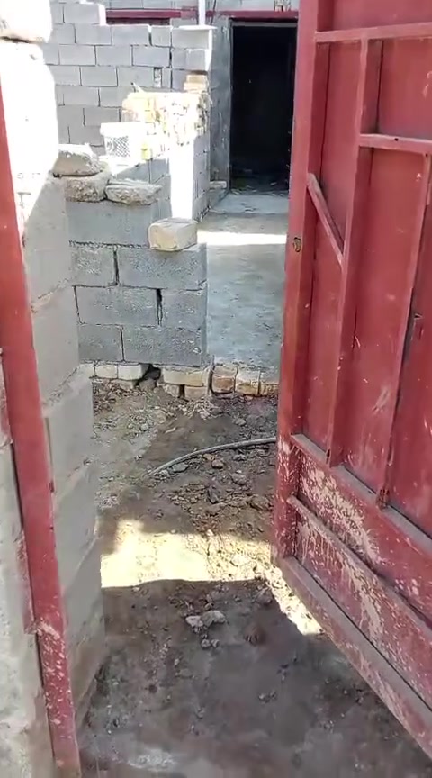 دار جديدة • غرفتين • مطبخ