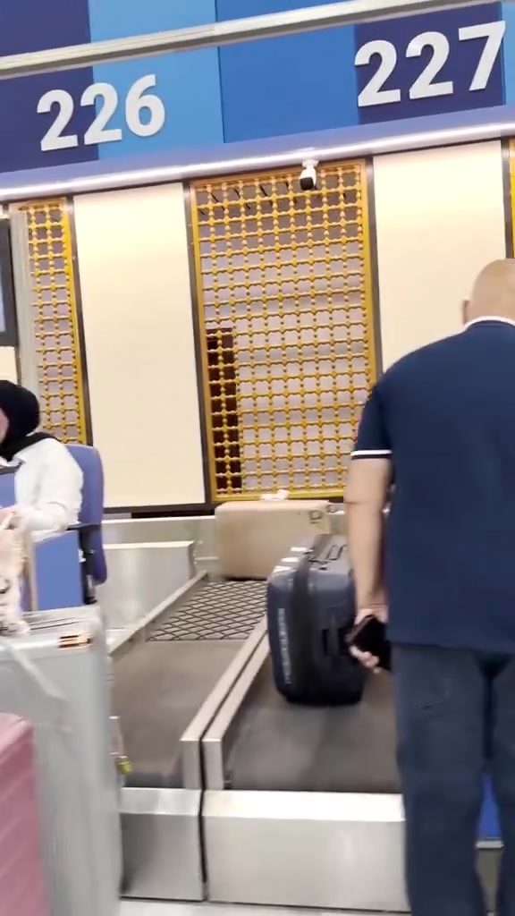 شركه مريم للطيران والفيزه والفنادق 
لجميع انحاء العالم 
وكيل اصدار مباشر 
يتوفر حجز اون لاين عبر ماستر كارد او زين كاش✅

#الخطوط_الجوية_العراقية  🇮🇶 

ولجميع خطوط الطيران وضمن السعر الرسمي للخطوط المعتمده

#الخطوط_الجوية_القطرية🇶🇦
#الخطوط_الجوية_الاماراتية🇦🇪
#الخطوط_الجوية_التركية  🇹🇷
#طيران _الشرق_الاوسط_اللبنانية🇱🇧
#العربيه_للطيران  🇦🇪
#فلاي_دبي  🇦🇪
#الخطوط_الملكية_الأردنية 
#فلاي_بغداد🇮🇶 
#مصر_للطيران 🇪🇬

وكافة خطوط الطيران العالمية🇺🇸🇹🇳🇬🇧🇲🇾🇯🇵🇮🇷
كوت / شارع الضفاف 
————————————-
للحجز والاستفسار:
***********
***********
***********
