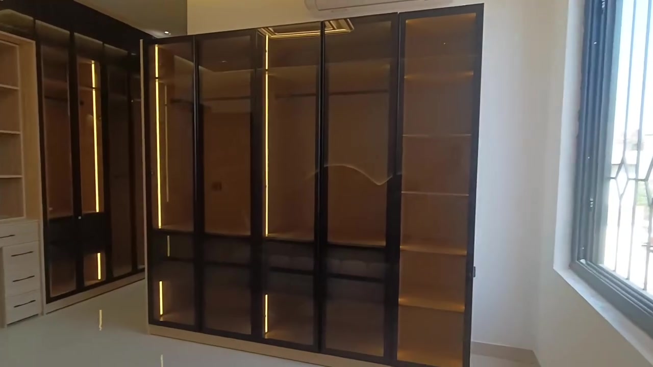 تفصال حسب الطلب 
غرف نوم 
غرف اطفال 
مطابخ 
ديكورات 
موقع المعمل تقاطع العامرية 
***********
