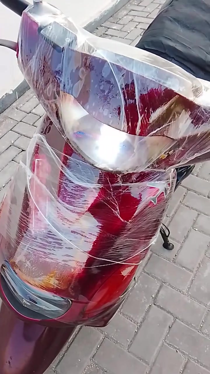 دراجه الكزز كلشي شغال بيه من طول الطول ماعده سلف مادري شبي وصوت المكينه ناعم كلش وين مايعجبك تروح بيه روح وكلشي واضح بل فيديو عنواني بصره سعر 250/وبيه مجال***********
