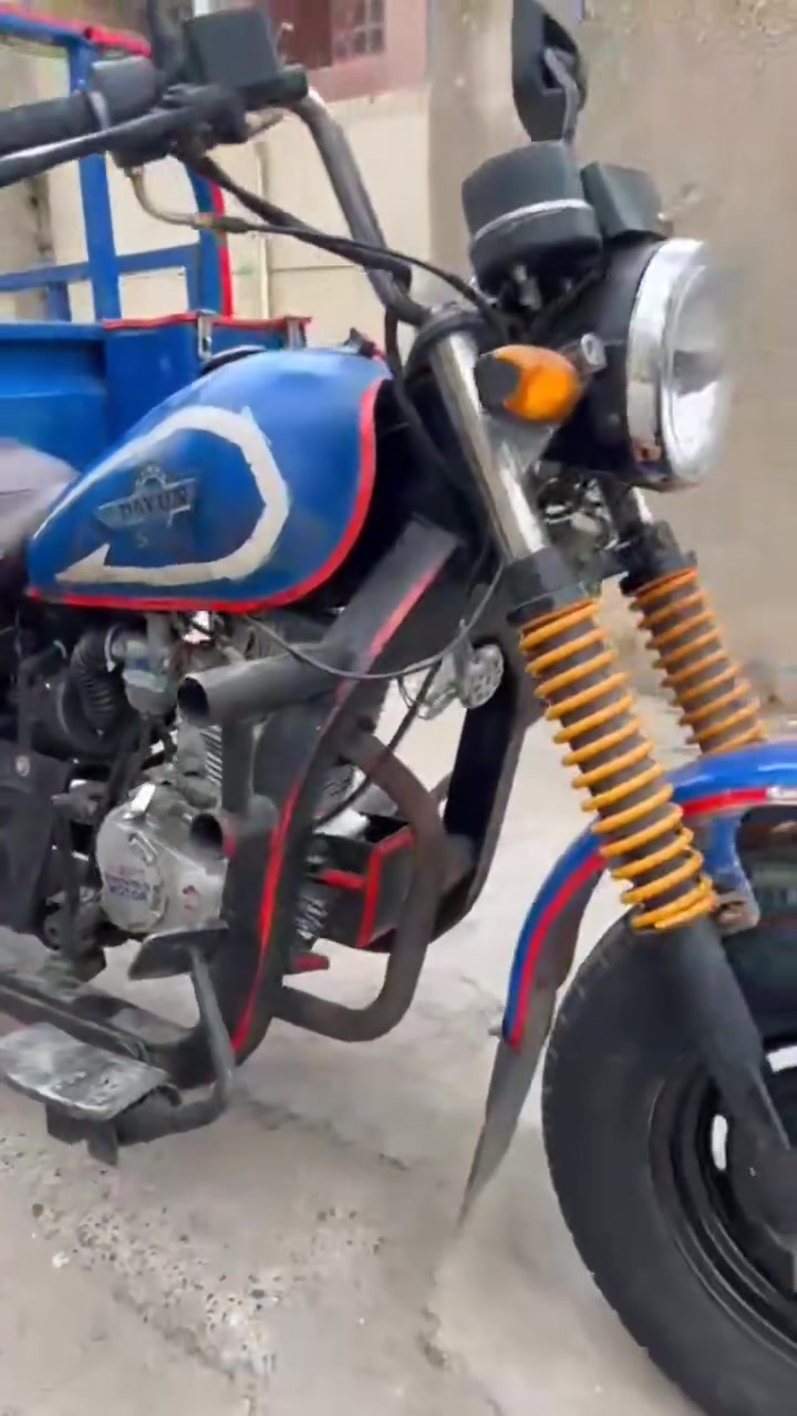٢٠١٦ • محرك ٢٠١٩ • كمرك مدفوع