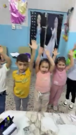 من رخصة مسؤول و أعضاء الكروب المحترمين..لبدء العام الجديد بفتح المدارس أبوابها . نهنئ طلبتنا الاعزاء يارب عام الخير والتوفيق لهم ..
يعلن معهدنا معهد منيره بفتح دورات خاصة لاطفالنا الاعزاء لتعليمهم القرائه و الكتابه . عربي .. انكليزي .. رياضيات ..إضافة إلى مادة الرسم .. وسفرات مجانيه إلى بارك ازادي و باغي كشتي بين فتره و اخرى..
وفي نفس الوقت فتح دورات التقويه لكافة المراحل ...
ابتدائيه .. متوسطه .. اعداديه... من يرغب التسجيل الاتصال بالهواتف و عنوان في أدناه...مع فائق تقديري

نص مكتوب في الصور:
- معهد منيره لدورات التقوية لكافة المناهج والمراحل (ابتدائية - المتوسط - الاعدادية) و دورات خاصة للاطفال *********** - *********** العنوان - سيتي ستار فرع جامع نالی
- الدرجة المادة الاسلامية/العربية 90 الانكليزية 98 الرياضيات 100 الاجتماعيات 93 الأحياء 98 الكيمياء 98 الفيزياء 100