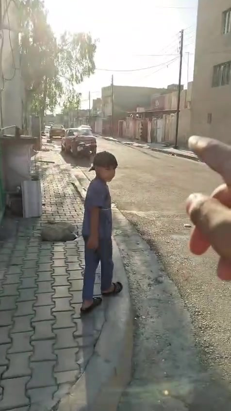 السلام عليكم بيت بناء جديد في منطقة ال11 بداية الخدمات للايجار للاستفسار الاتصال على الرقم
***********
***********
