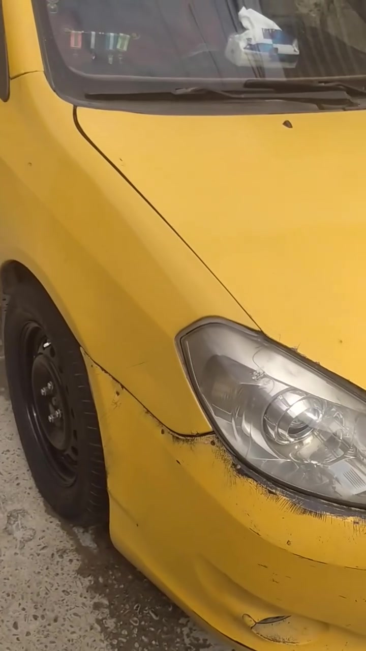 سلام عليكم بي وايدي للبيع بصمه كيرعادي من لاخيرب ٤٠تابع الفديو تفاصيل داخل الفديوو
***********
