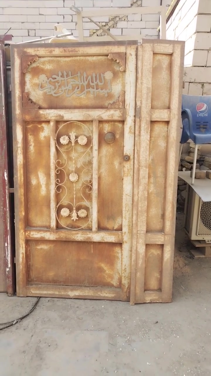 سلام عليكم عندي بيبان البيع قيم وخذ ناصريه مركز ***********
