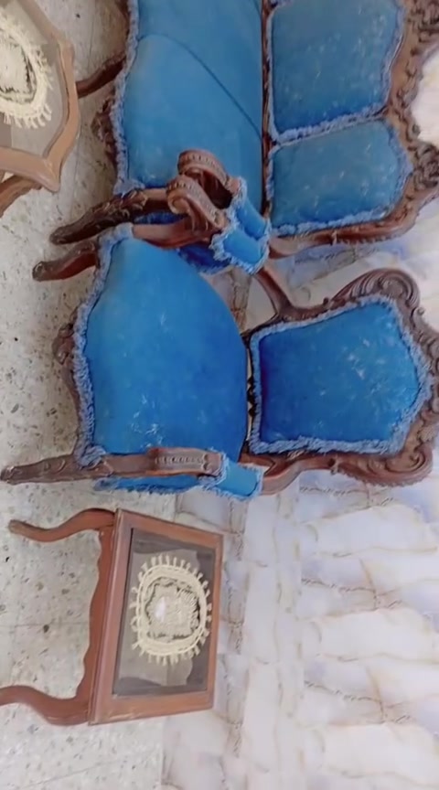 مكانه السلاميات 
السعر ٤٠٠
***********
