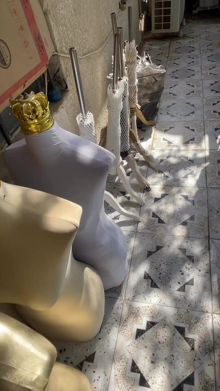 ملكانات • ٨ قطع • جديدة