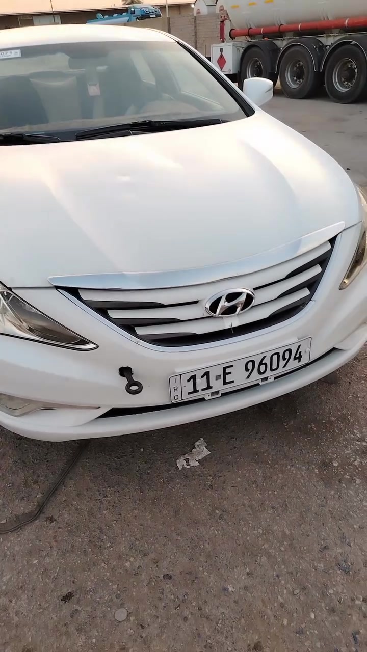 سوناتا ٢٠١٤خليجيه مكفوله كفالة عامة شركة العامة للسيارات باسامينا مكينة ٢٤٠٠مكينة وكير وتبريد كلة جديد ماعدا شخط بلباب موضح بالفيديو سعر ١٢٩ بي مجال بسيط ***********@
