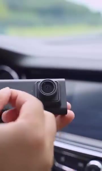 هيكفيجن V300 • ثلاثية الكاميرات • GPS مدمج
