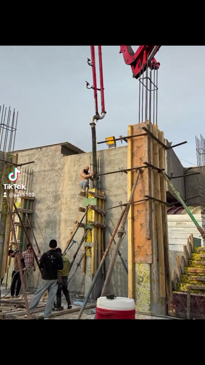 صب أعمدة • ٣٠م³ • كونكريت C35