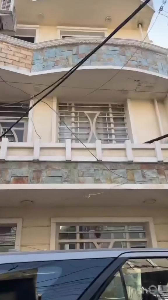 بسم الله سلام عليكم اخوان بيت 🏠 للبيع كامل حاهز طابو زراعي سند ٢٥ شاري يتواصل وياي وبي خير ويدلل مو شراي لتراسل  وربي يسعدكم ✅
موقع البيت الفرع المقابل كليه العلوم الاسلاميه بالاسكان✅
المساحه ٥٠ ب سند واقع الحال ٦٠ متر اخوان بيت مرتب 
بناء حديث طابوك✅
*********** واتس فقط او خاص✅
